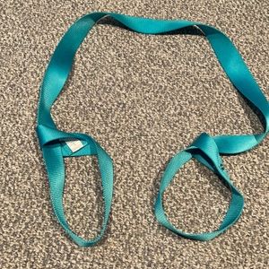 Lululemon yoga mat strap